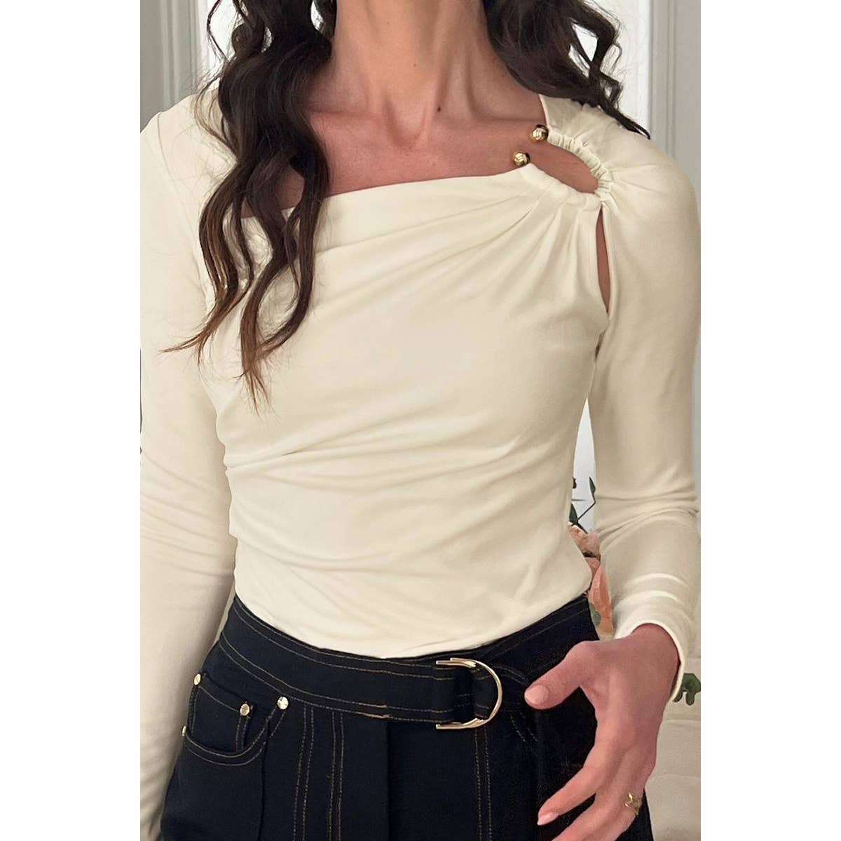 Asymmetrical Cut Out Ruched Elastic Solid Fit Top - MVTFASHION.COM