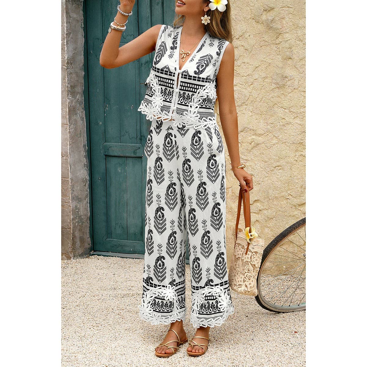 Boho Print Two Piece Sleeveless Button Lace Trim Set - MVTFASHION.COM