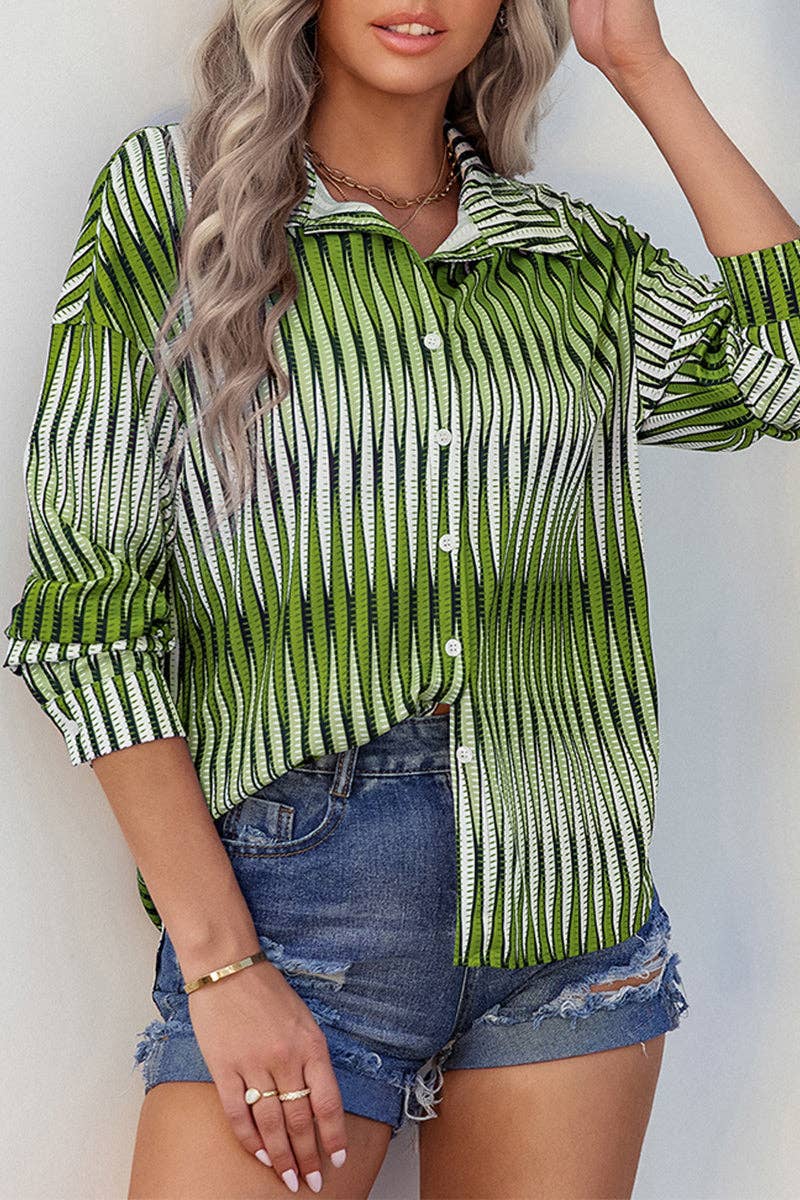 Collared Button Graphic Print Loose Shirt Top - MVTFASHION.COM