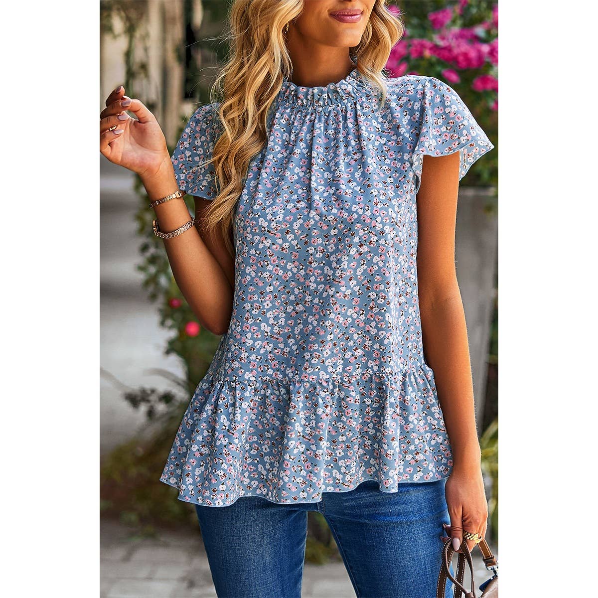 Ditsy Floral Flutter Sleeve Keyhole Top - MVTFASHION.COM