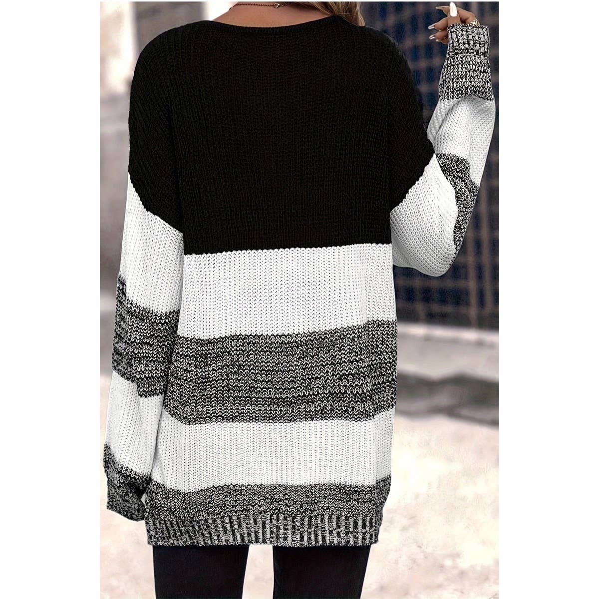 Knit Color Block Loose Fit Long Body Sweater - MVTFASHION.COM