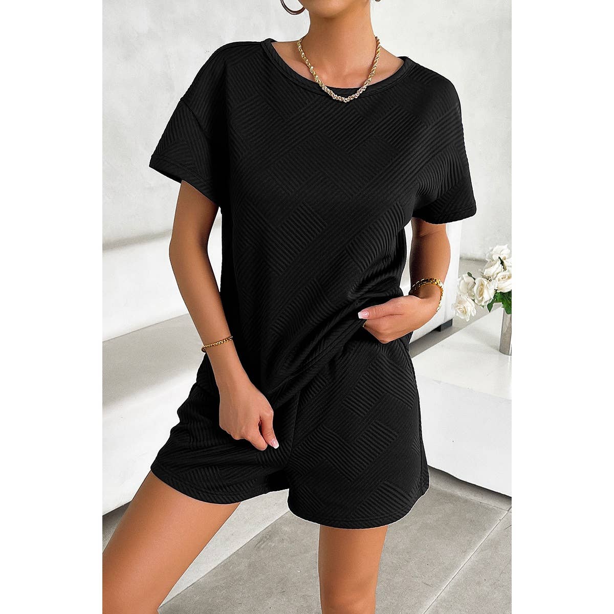 Pleased Round Neck Wide Sleeves Solid Shorts Set - MVTFASHION.COM