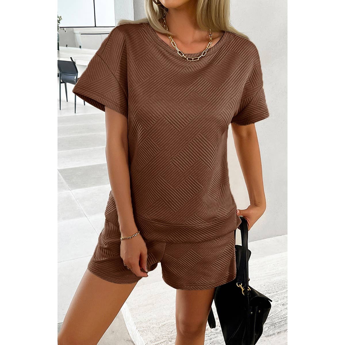 Pleased Round Neck Wide Sleeves Solid Shorts Set - MVTFASHION.COM