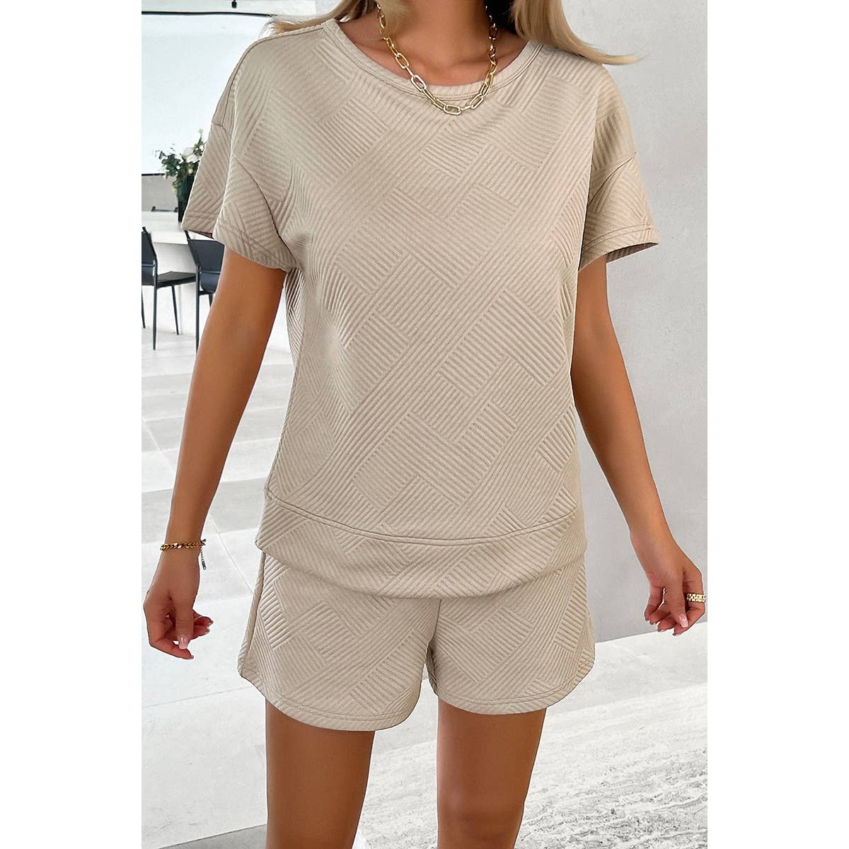 Pleased Round Neck Wide Sleeves Solid Shorts Set - MVTFASHION.COM