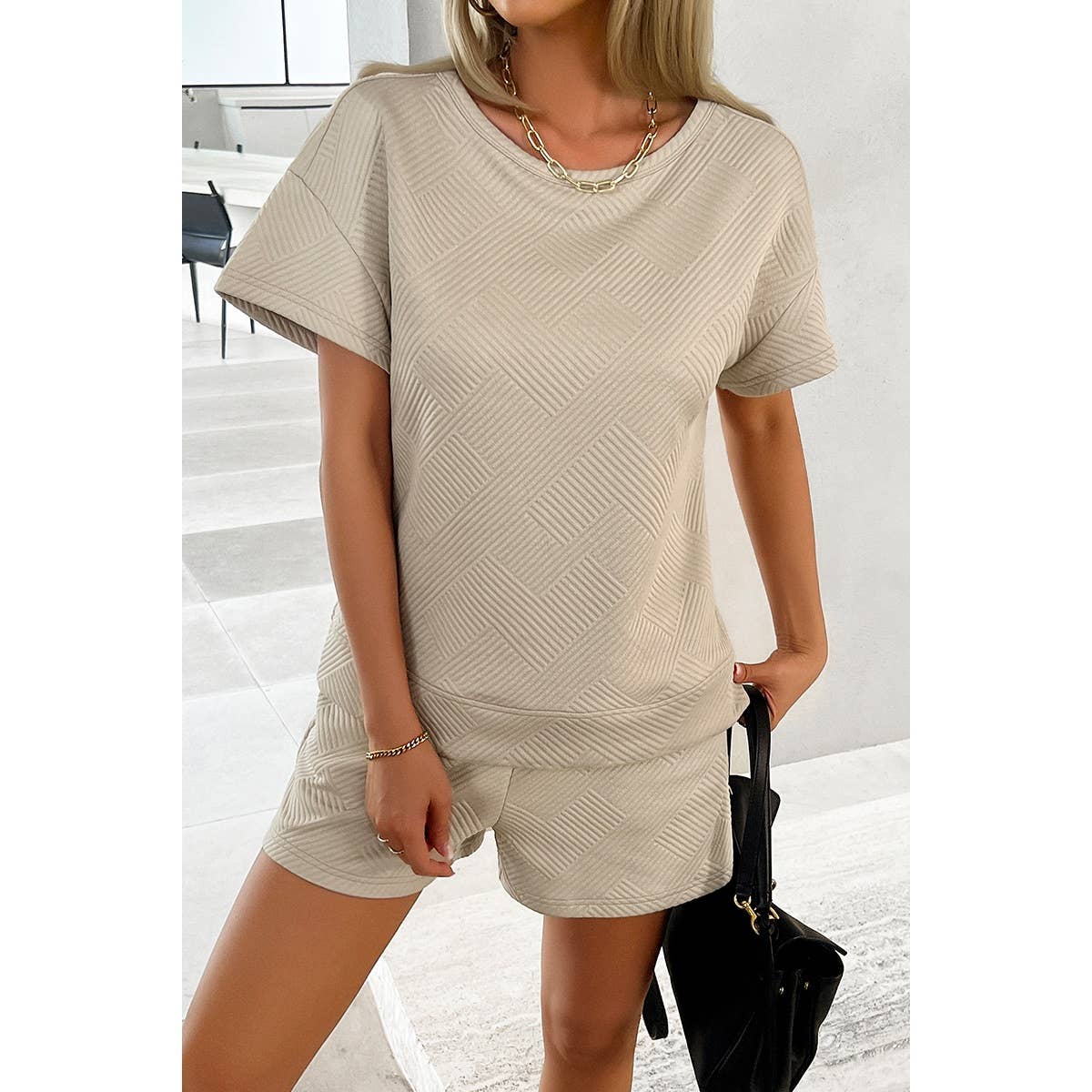 Pleased Round Neck Wide Sleeves Solid Shorts Set - MVTFASHION.COM