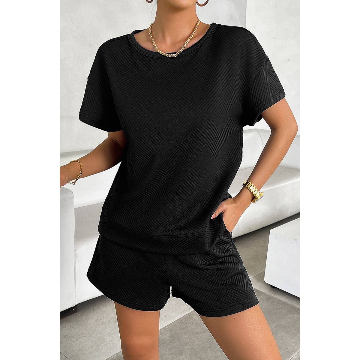 Pleased Round Neck Wide Sleeves Solid Shorts Set - MVTFASHION.COM