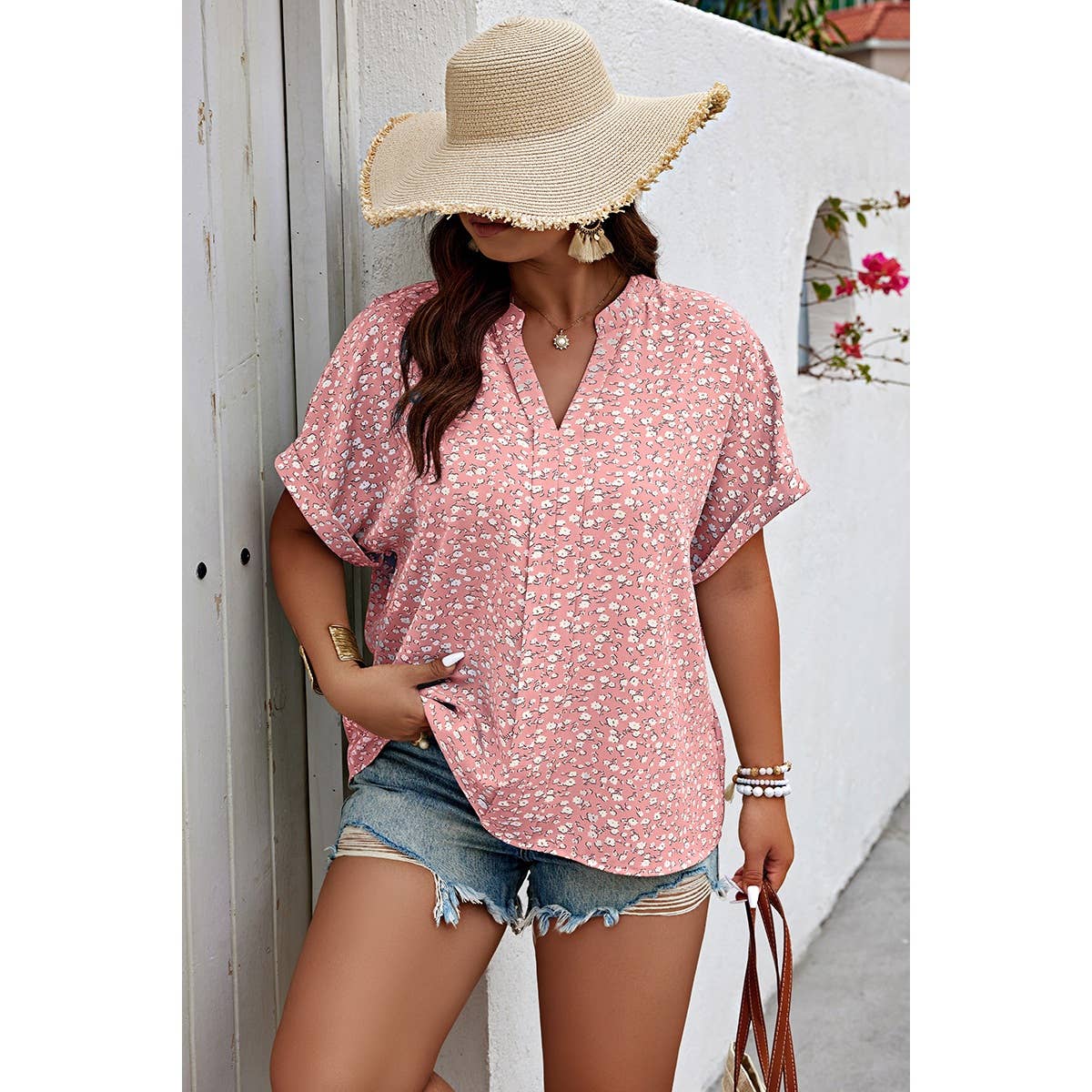 Plus Size Floral Print V Neck Short Sleeve Blouse - MVTFASHION.COM