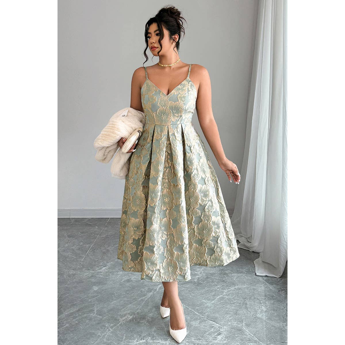 Plus Size Jacquard Elegant Spaghetti Strap Dress - MVTFASHION.COM