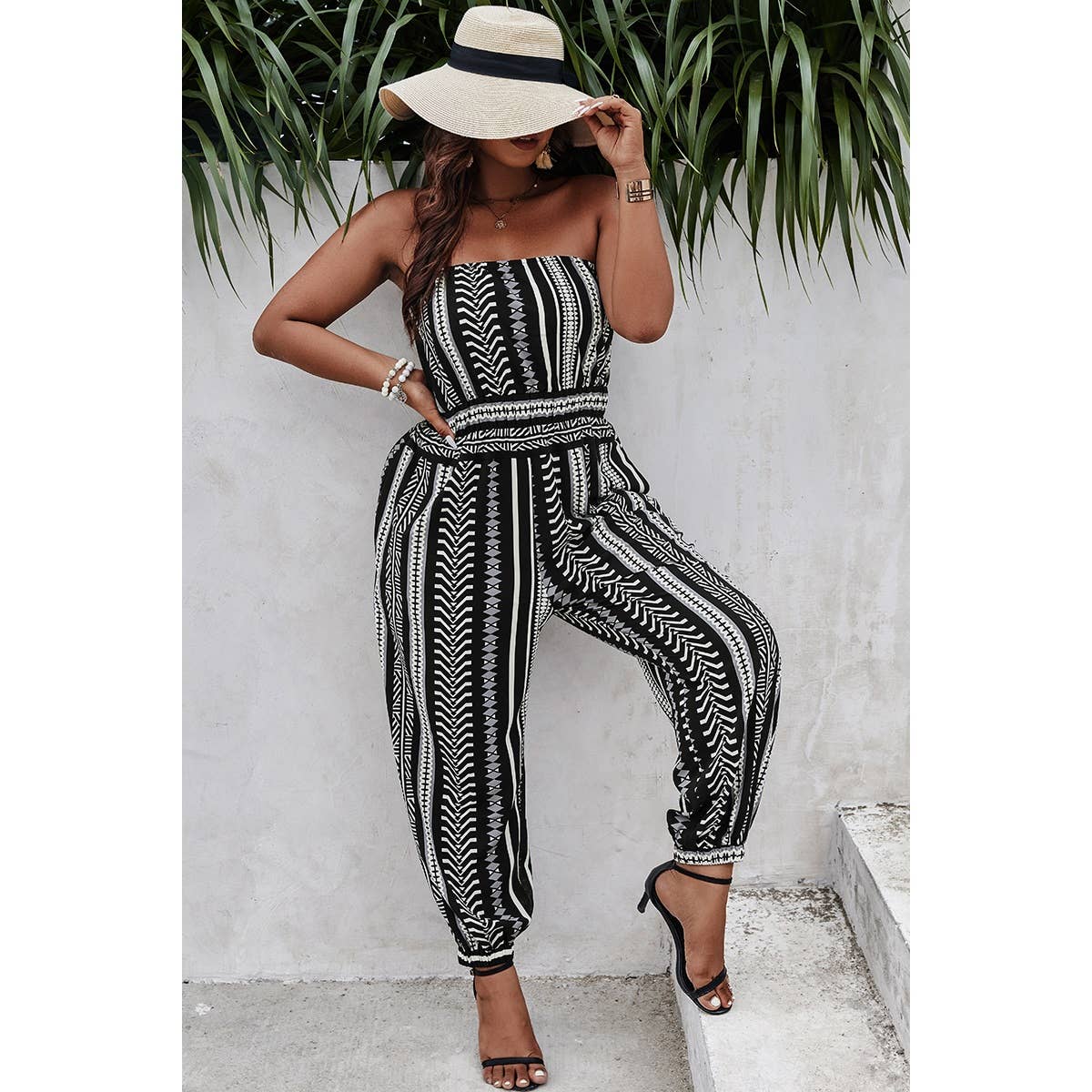 Plus Size Print Off Shoulder Sleeveless Jumpsuit - MVTFASHION.COM