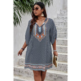 Plus Size V Neck Printed Loose Fit Midi Dress - MVTFASHION.COM