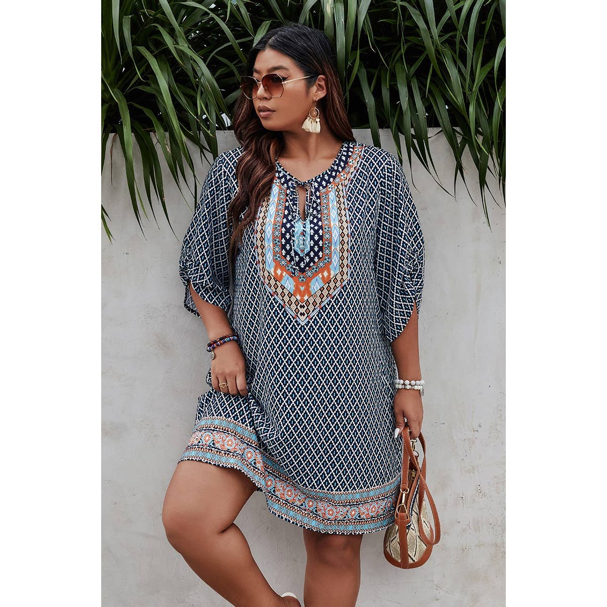 Plus Size V Neck Printed Loose Fit Midi Dress - MVTFASHION.COM