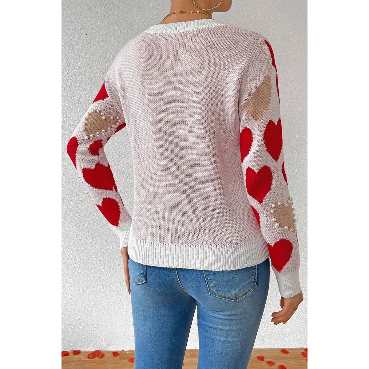 Round Neck Heart Shape Pearl Beads Knit Sweater - MVTFASHION.COM