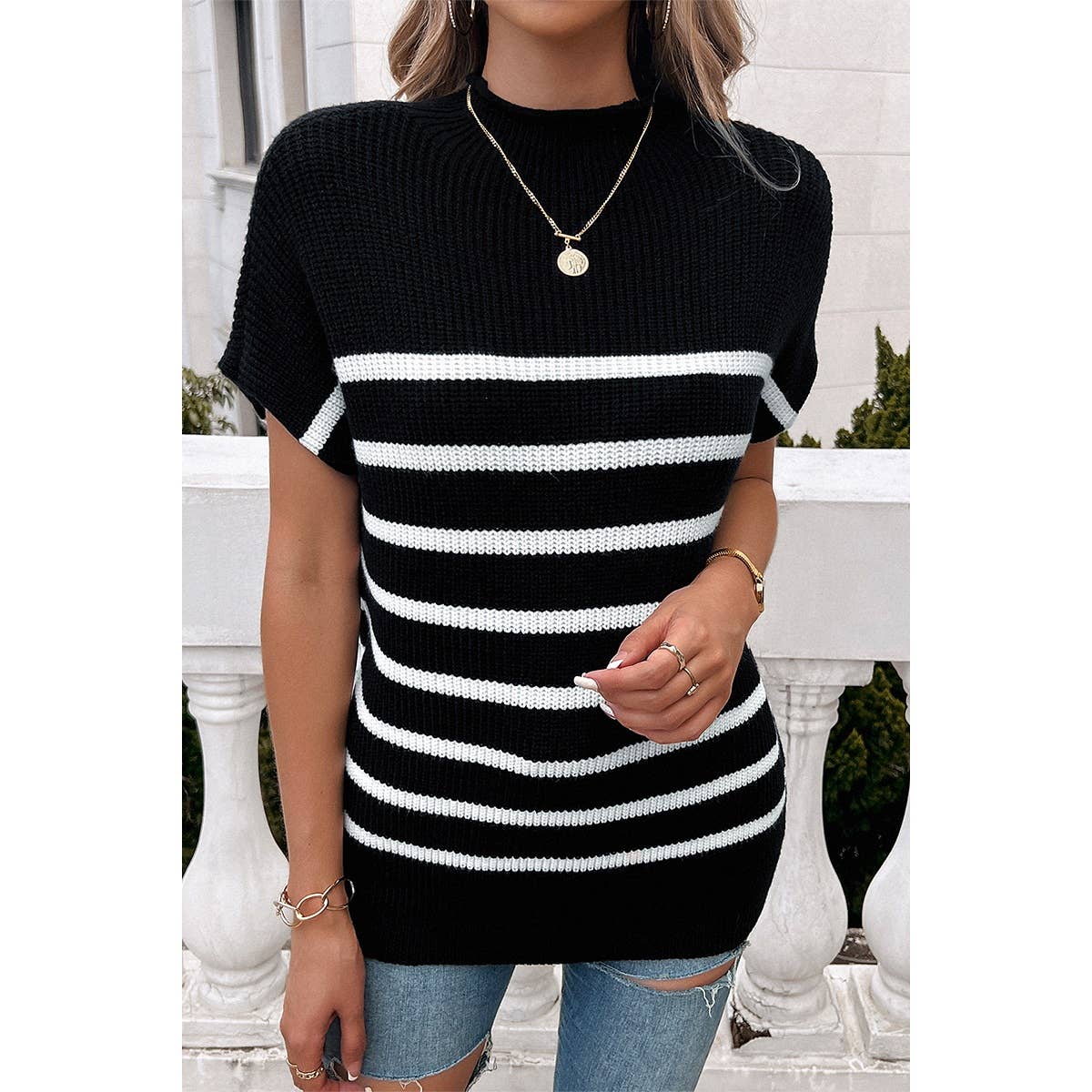 Round Neck Strip Knit Loose Fit Short Sleeve Top - MVTFASHION.COM