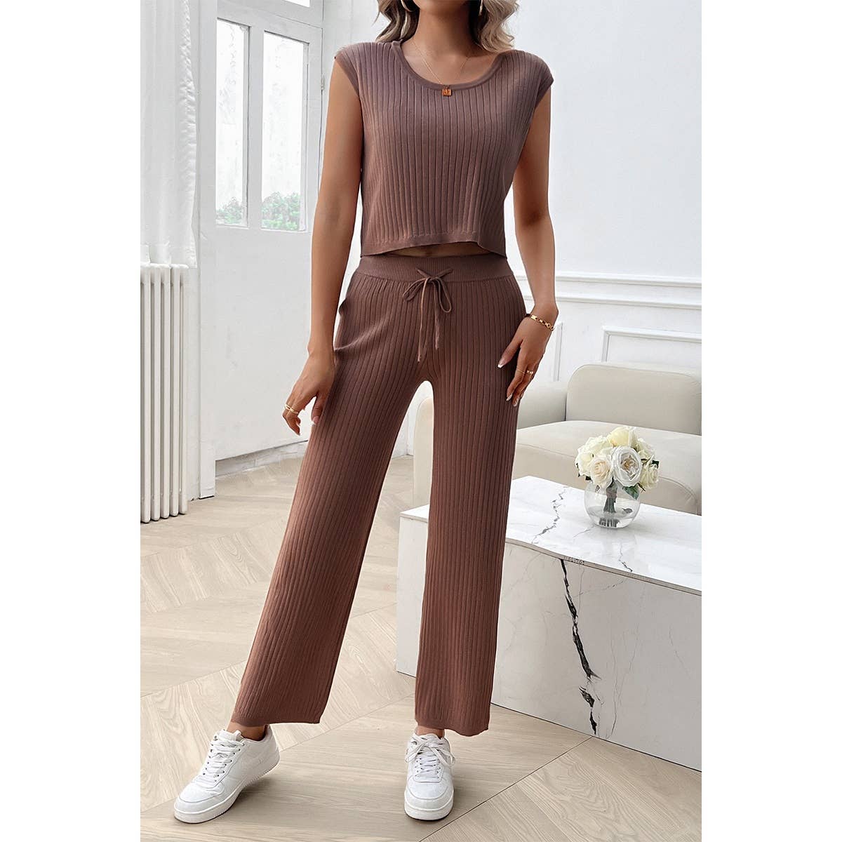 Sleeveless Knit High Waist Two Pieces Fit Set - MVTFASHION.COM