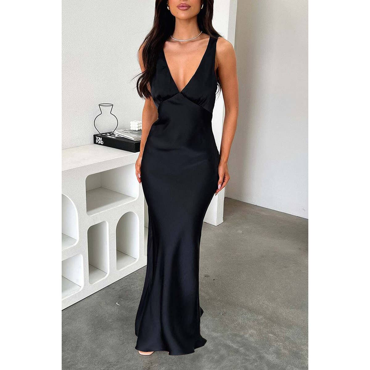 Solid Deep V Neck Low Back High Waist Full Dress - MVTFASHION.COM