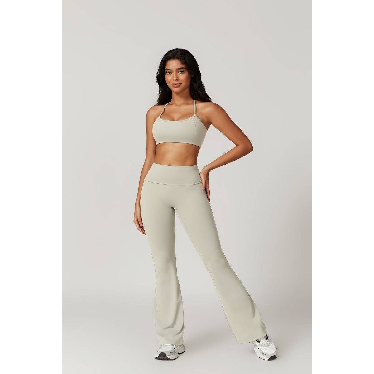 Solid Elastic Band Flared Fit Long Sport Pants - MVTFASHION.COM