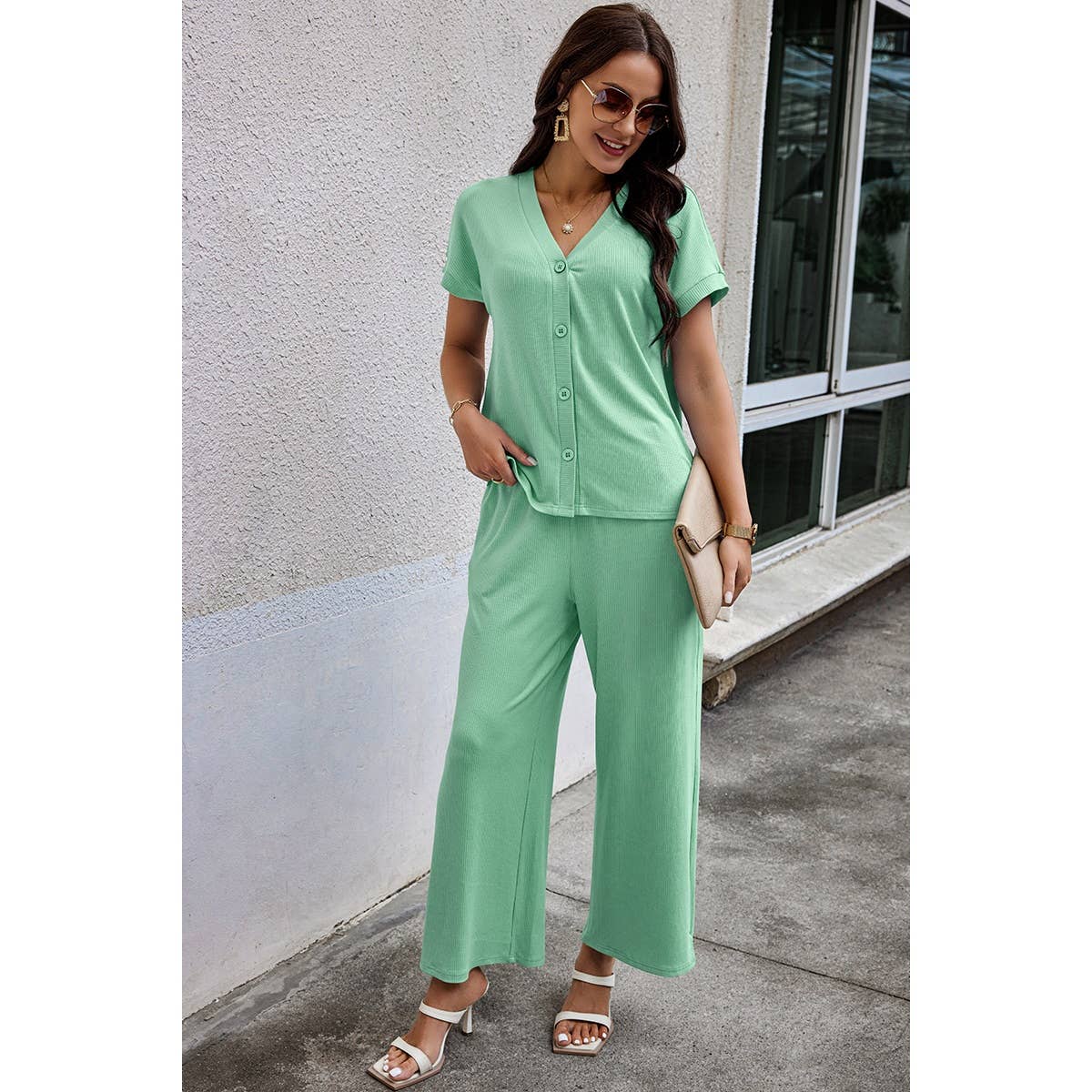 Solid Knit Pockets Button Up Two Pieces V Neck Set - MVTFASHION.COM