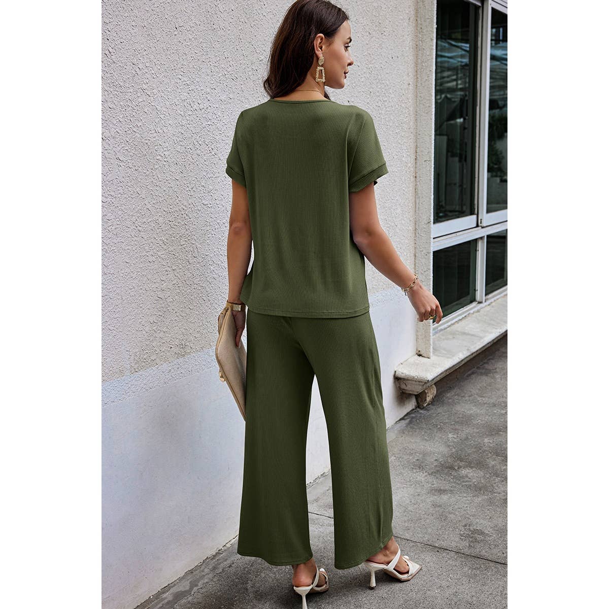 Solid Knit Pockets Button Up Two Pieces V Neck Set - MVTFASHION.COM