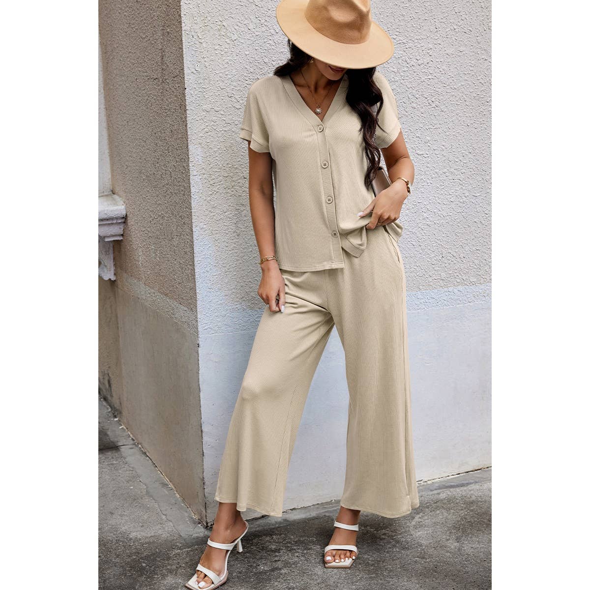 Solid Knit Pockets Button Up Two Pieces V Neck Set - MVTFASHION.COM