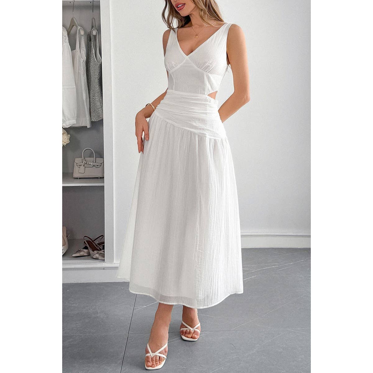 Solid V Neck Cutout Sleeveless Midi Fit Dress - MVTFASHION.COM