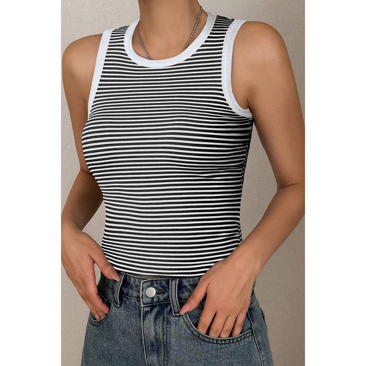 Striped Round Neck White Trim Crop Fitted Tank Top - MVTFASHION.COM