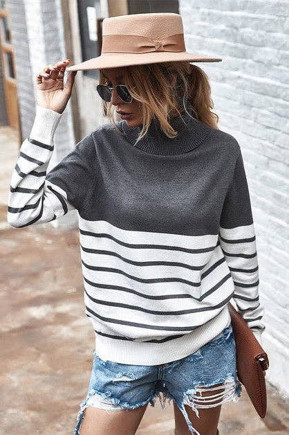 Turtle Neck Solid Long Sleeve Top - MVTFASHION.COM