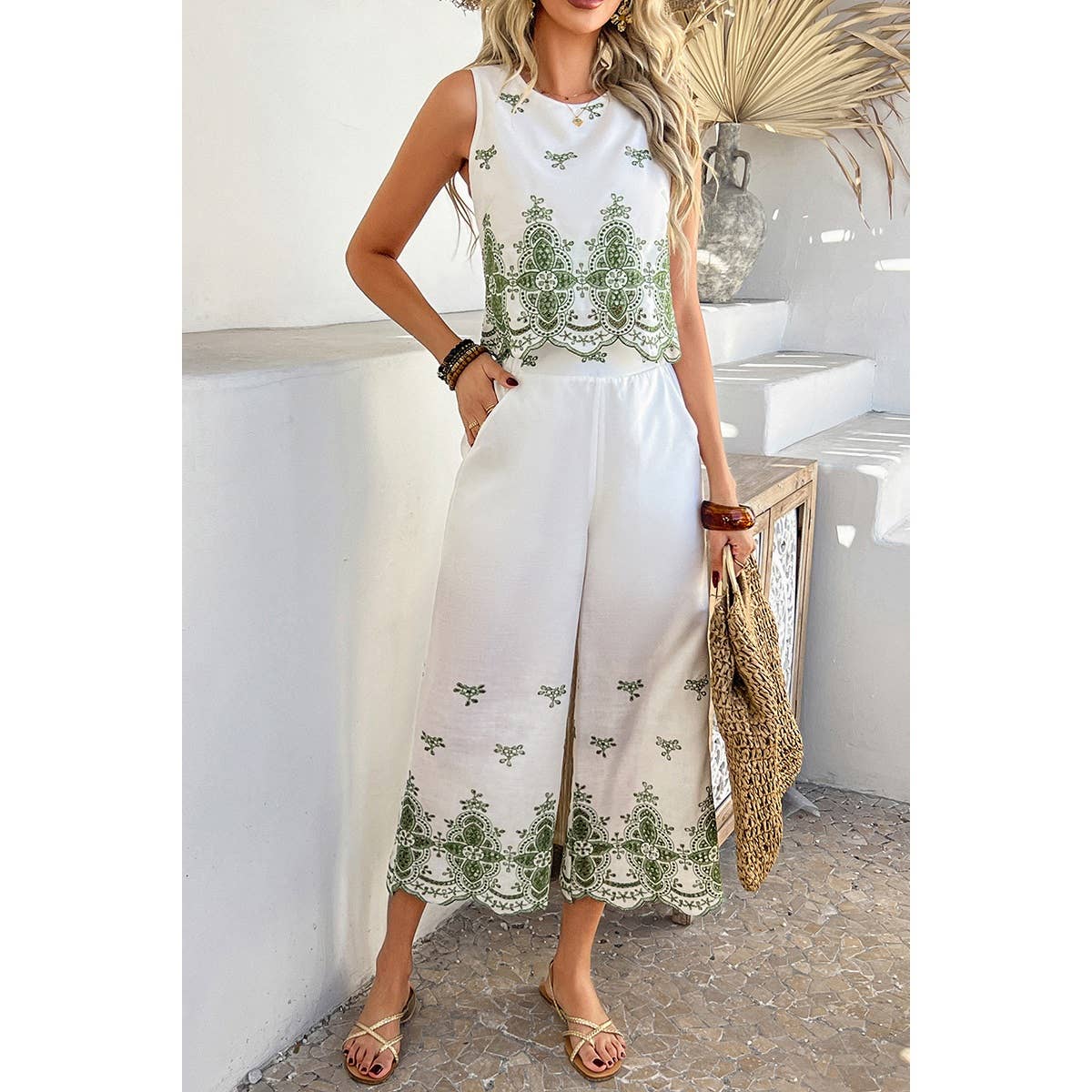 Twp Pieces Tile Inspired Embroidery Sleeveless Sets - MVTFASHION.COM