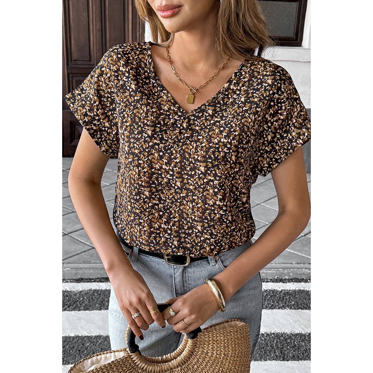 V Neck Floral Print Extended Sleeves Top - MVTFASHION.COM