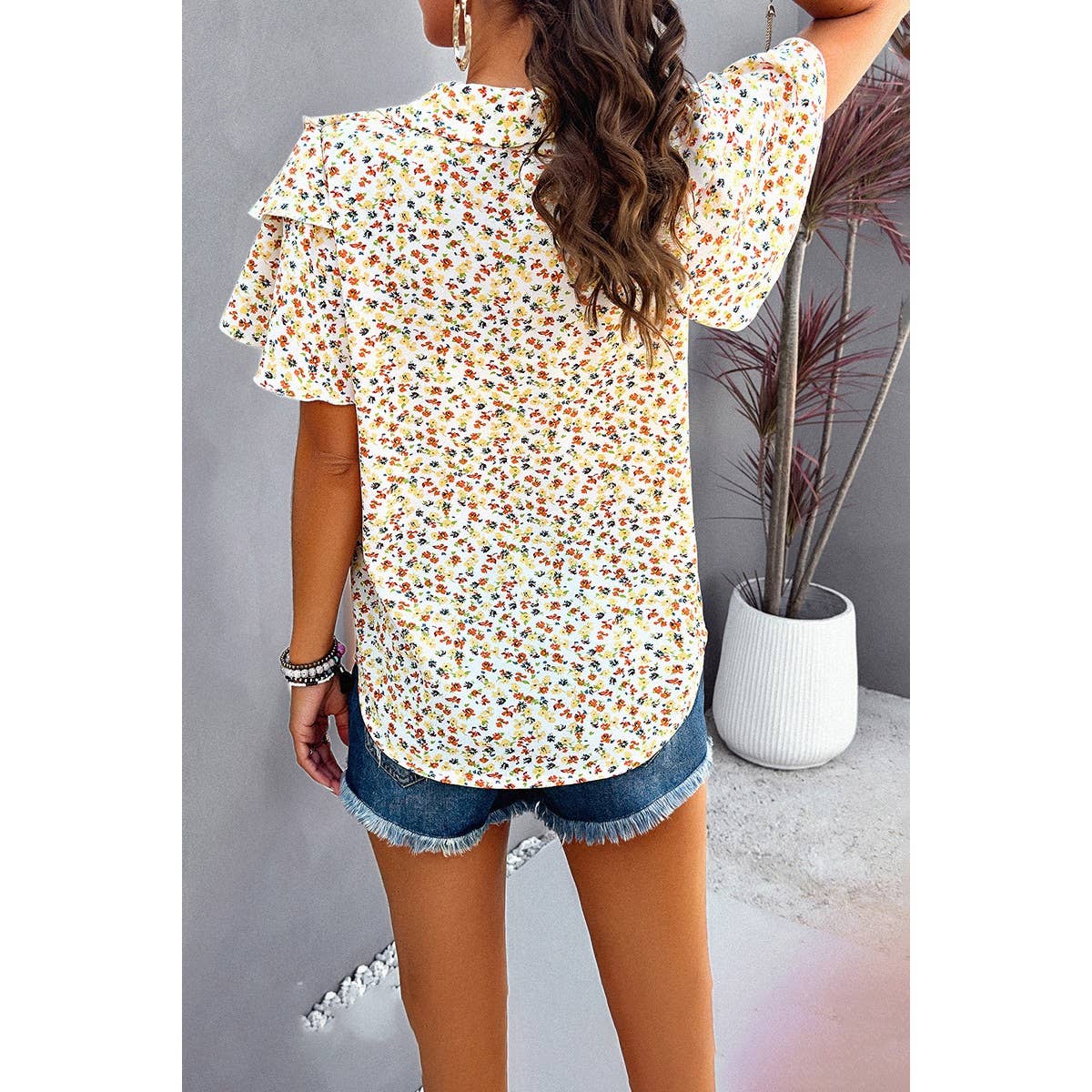 V Neck Heavy Ruffle Ditsy Print Collar Blouse - MVTFASHION.COM