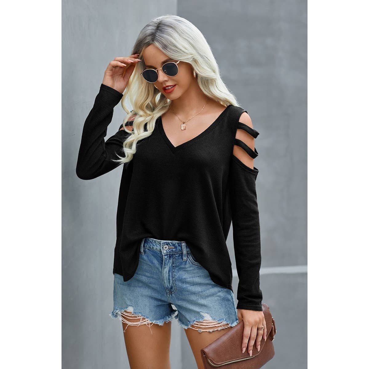 V Neck Strip Long Sleeves Top - MVTFASHION.COM